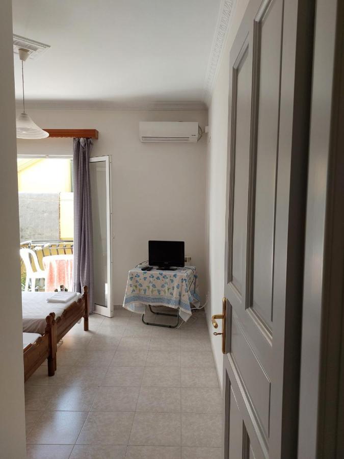 George's Argostoli (Kefalonia)
